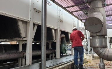 Service Air Cooled Chiller Secara Berkala